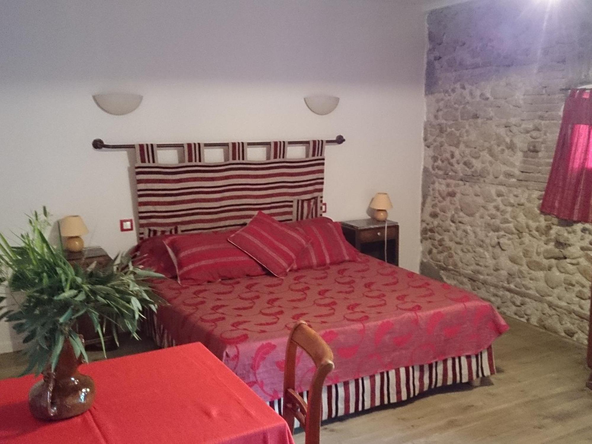 Domaine Du Mas Bazan Hotel Alenya Room photo