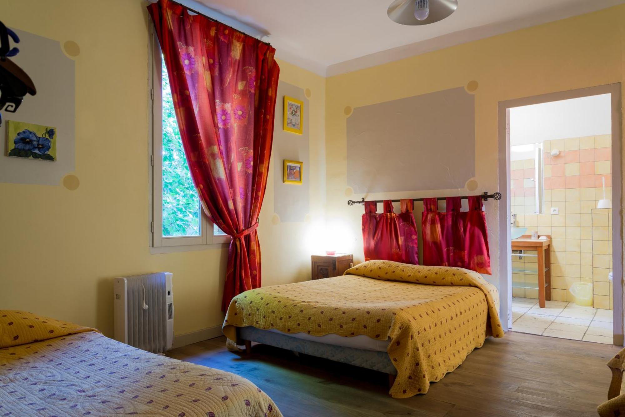 Domaine Du Mas Bazan Hotel Alenya Room photo