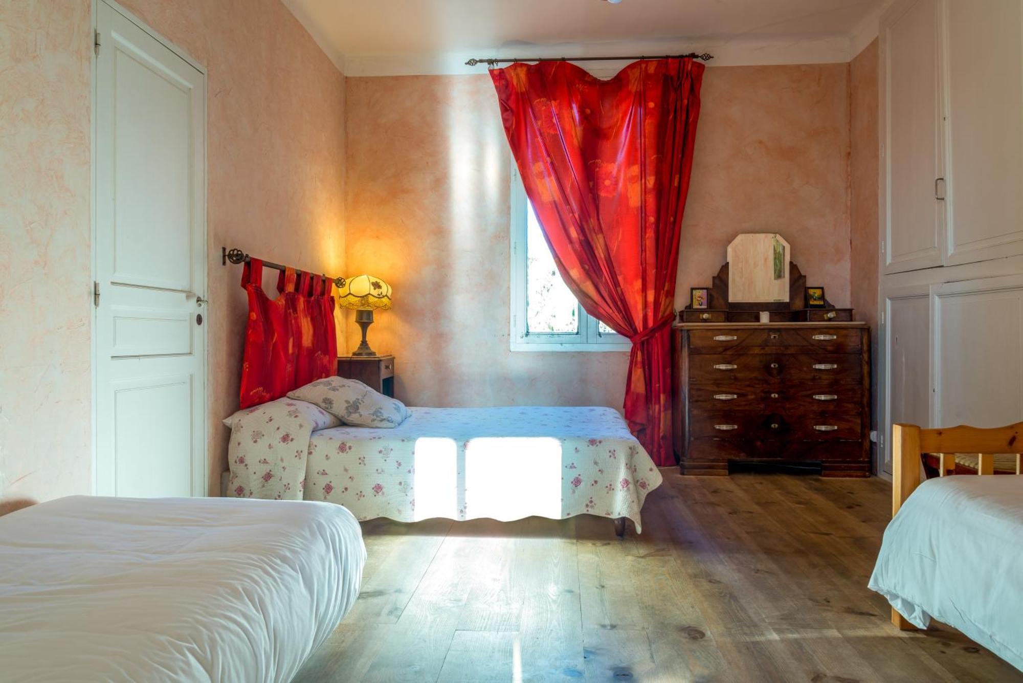 Domaine Du Mas Bazan Hotel Alenya Room photo