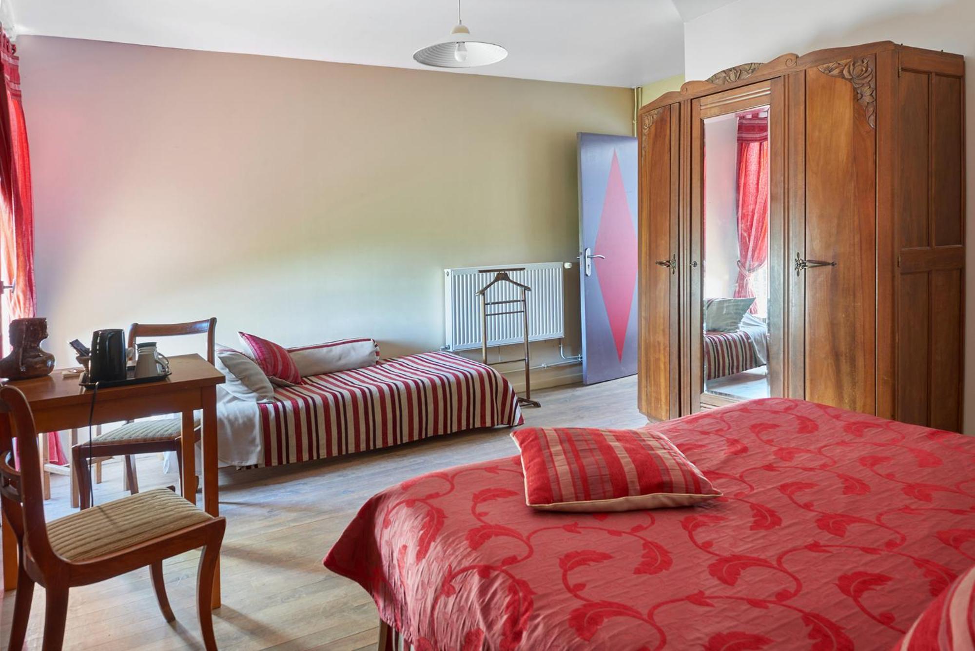 Domaine Du Mas Bazan Hotel Alenya Room photo